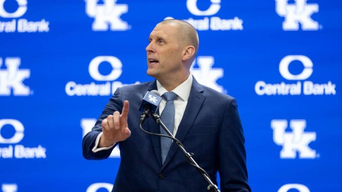 LEX_20240414_CoachPope_1229